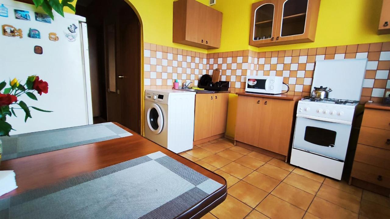 Василя Стуса 10 City Rooms Bila Țerkva Exterior foto