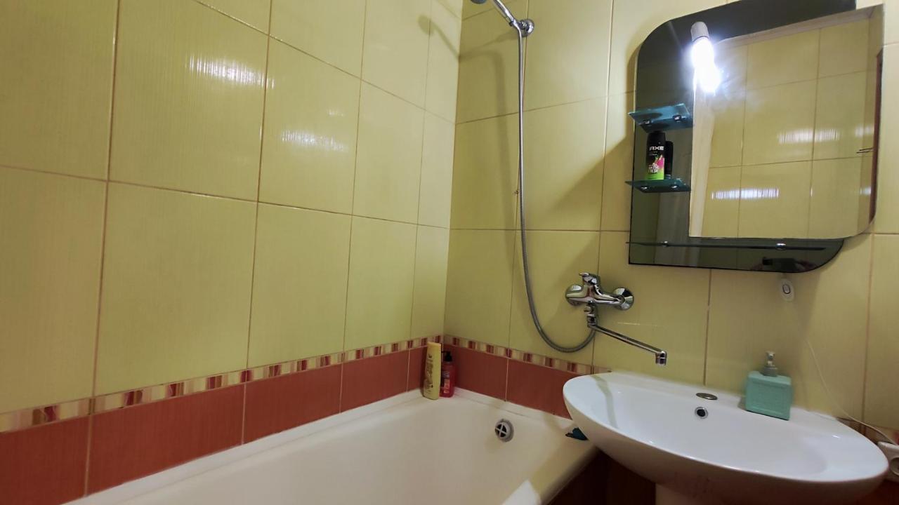 Василя Стуса 10 City Rooms Bila Țerkva Exterior foto